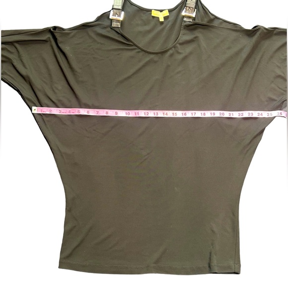 Michael Kors Cold Shoulder Scoop Neck Oversized Long Sleeve Silky Black Top Sz L - Picture 4 of 10